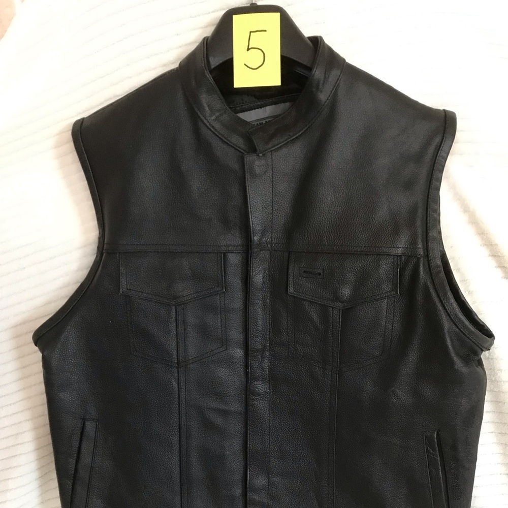 Dream Apparel heavy weight leather cc vest.